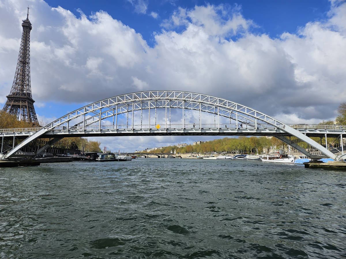 9.0 Passerelle Debilly